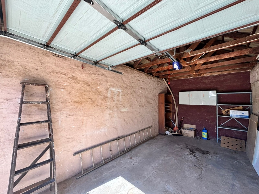 3 Bedroom Property for Sale in Flimieda North West